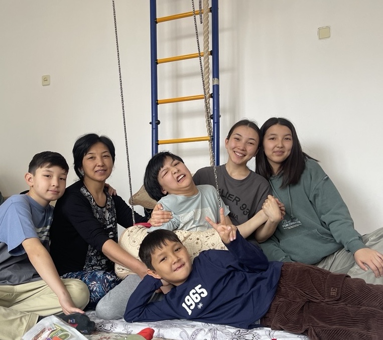 Begi's family